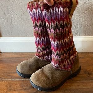 Girls Keen Cold Weather Suede Sweater Boots 12